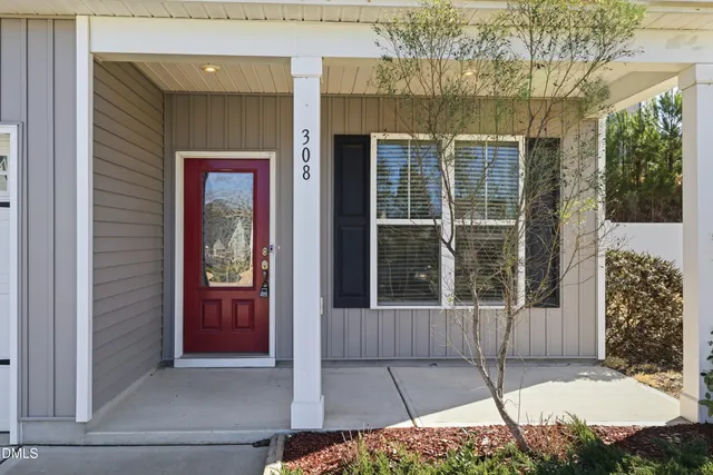 $2,095 | 308 Colin Court, Wake Forest, NC 27587