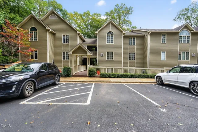 $310,000 | 301 Glen Echo Lane, Unit E, Cary, NC 27518
