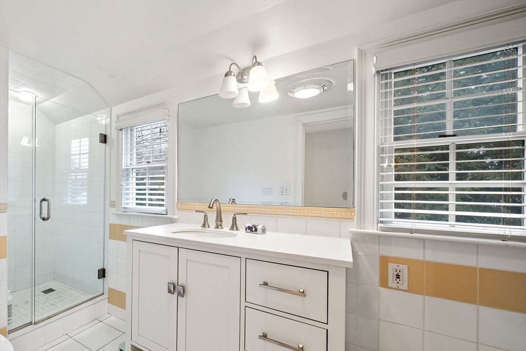 55 Burnside Road Needham, MA 02494 - Photo 16 of 24