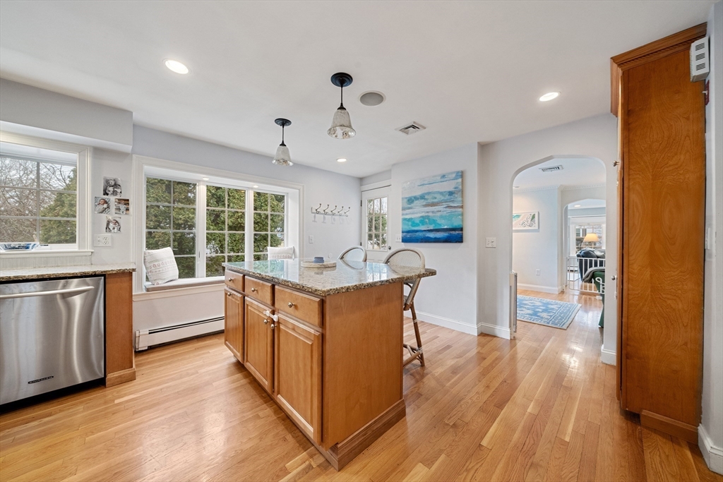 55 Burnside Road Needham, MA 02494 - Photo 6 of 24