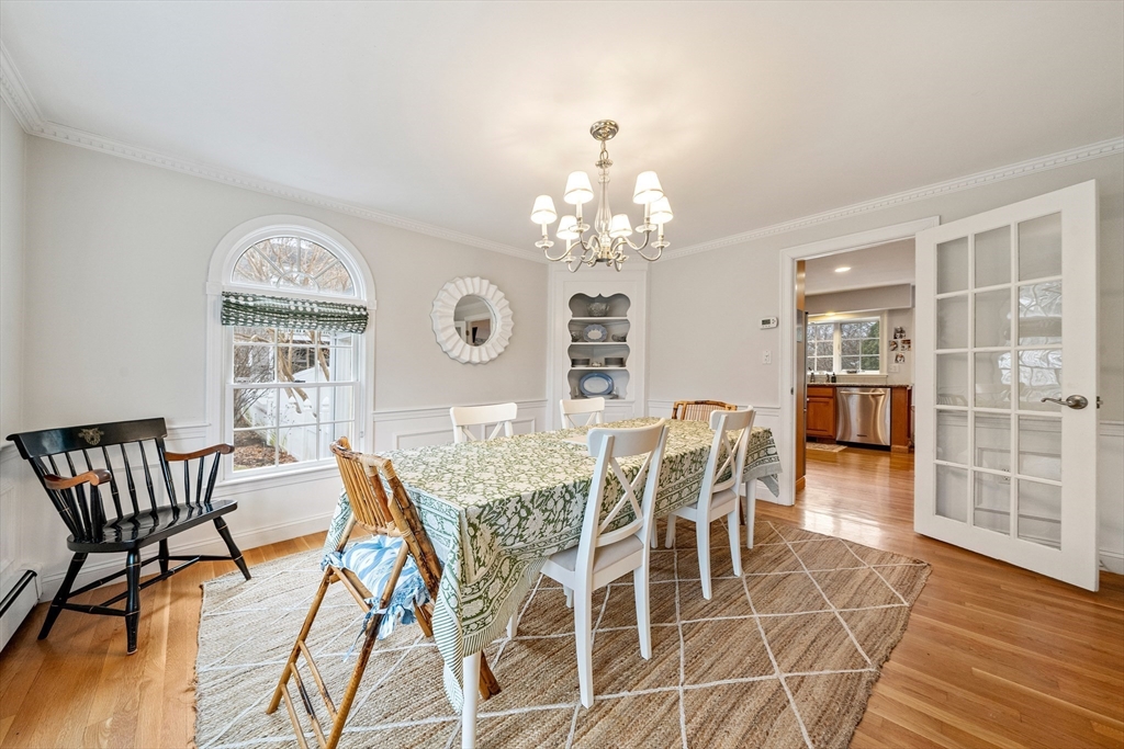 55 Burnside Road Needham, MA 02494 - Photo 9 of 24