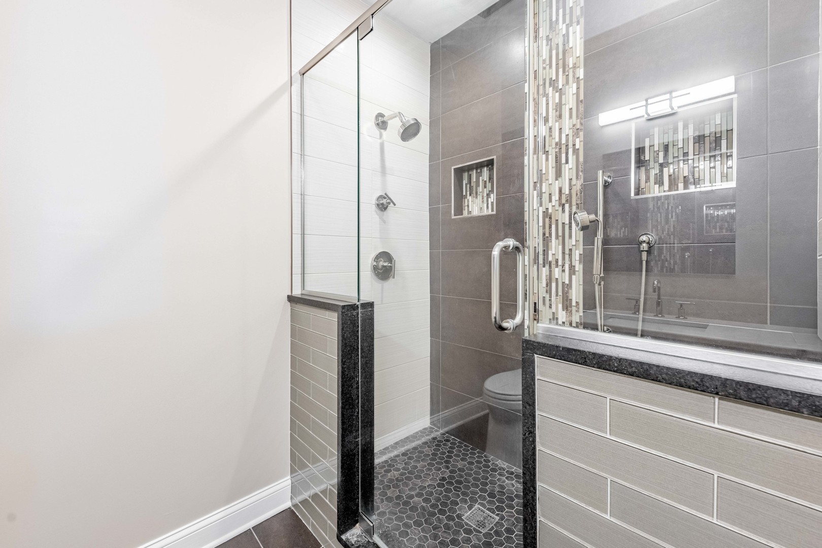 9409 Georgetown Square Orland Park, IL 60467 - Photo 19 of 33