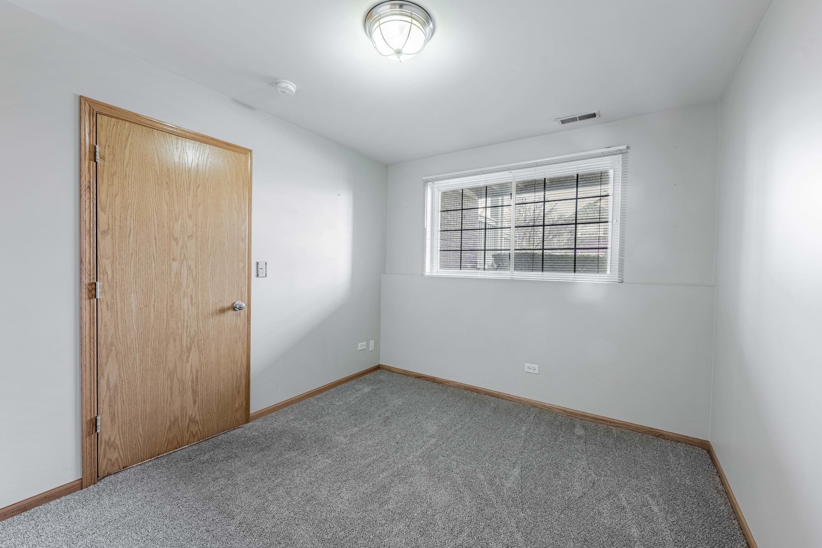 9409 Georgetown Square Orland Park, IL 60467 - Photo 26 of 33