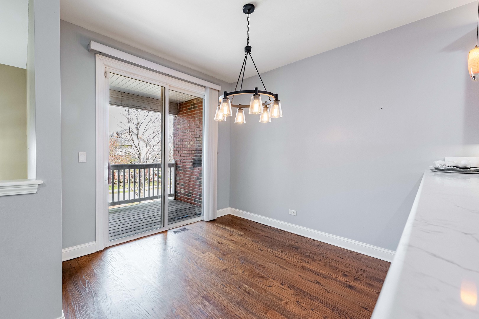 9409 Georgetown Square Orland Park, IL 60467 - Photo 9 of 33