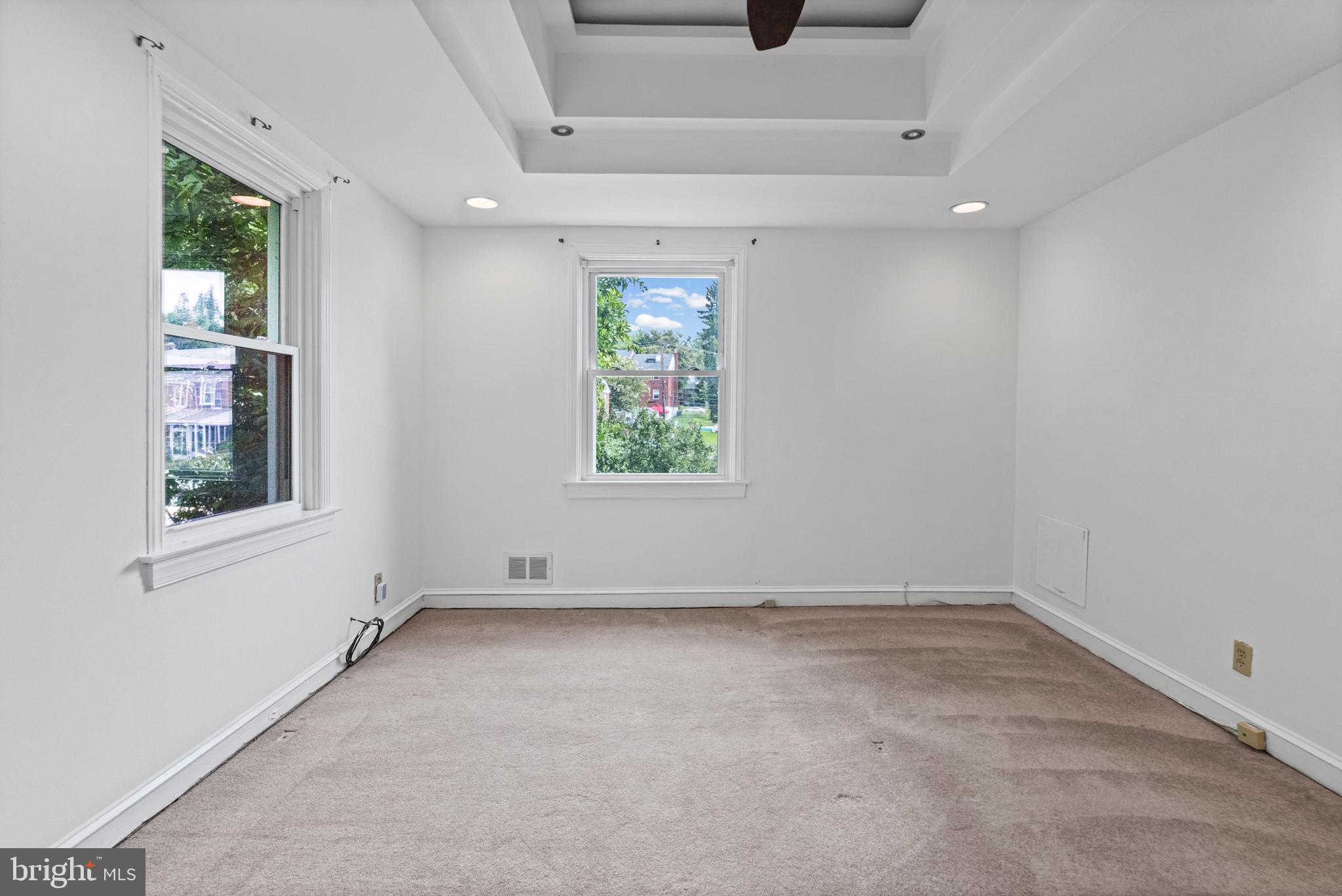 1037 Reverdy Road Baltimore, MD 21212 - Photo 10 of 26 Gallery Image 10