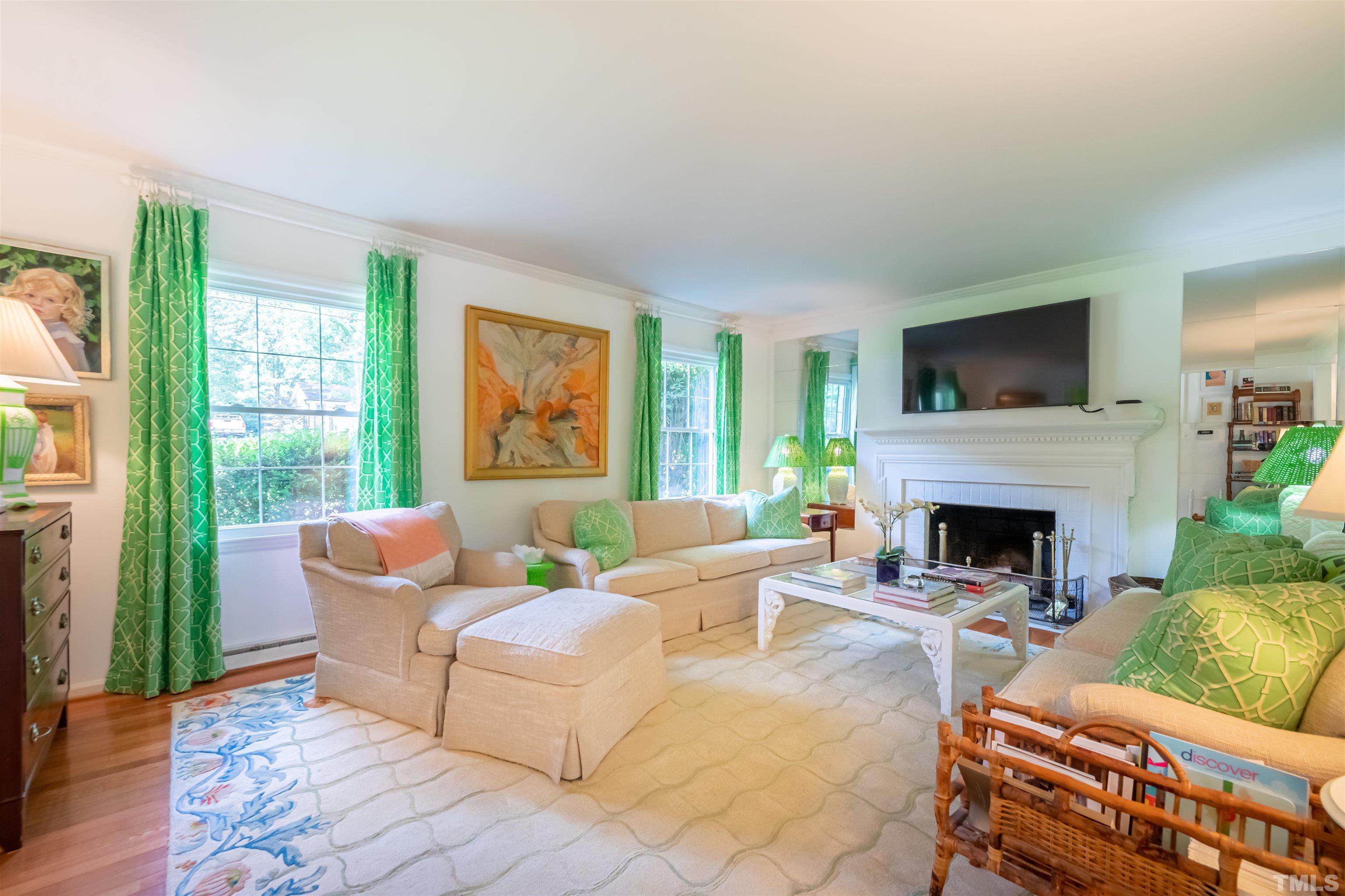705 Currituck Drive Raleigh, NC 27609 - Photo 4 of 28