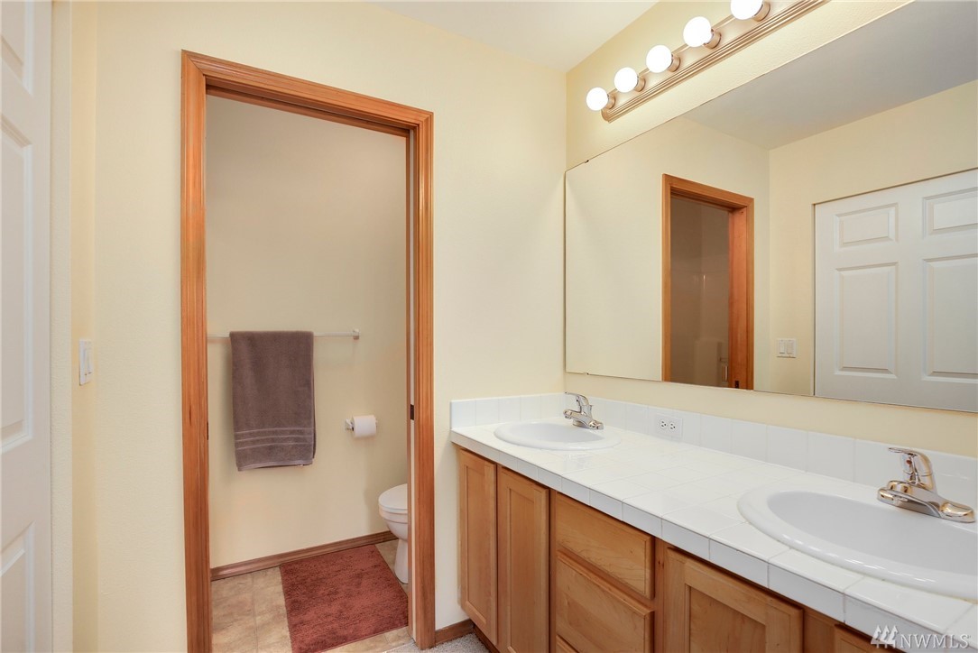 18935 108th Lane Southeast Renton, WA 98055 - Photo 23 of 32 Gallery Image 23