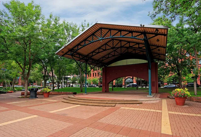 $429,000 | 355 Kellogg Boulevard, Unit 7, St. Paul, MN 55101