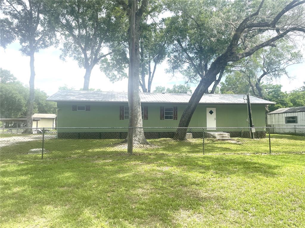 25621 Shad Road Astor, FL 32102 - Photo 1 of 1 Gallery Image 1