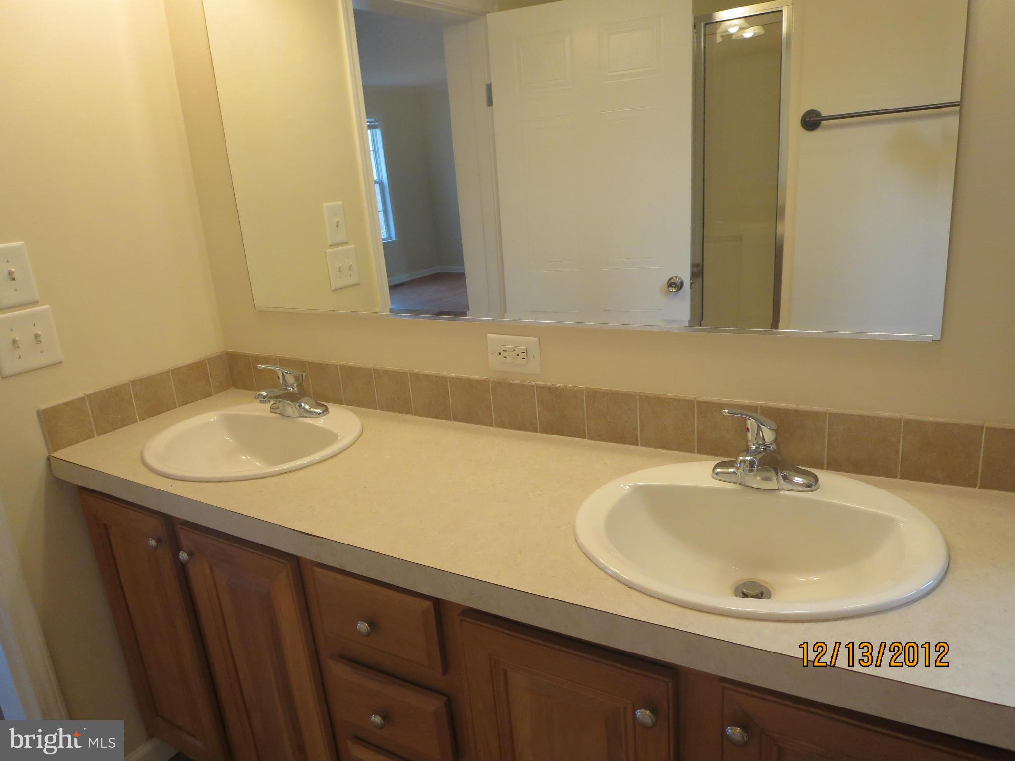 20182 Old Mill Road Culpeper, VA 22701 - Photo 15 of 26 Bath