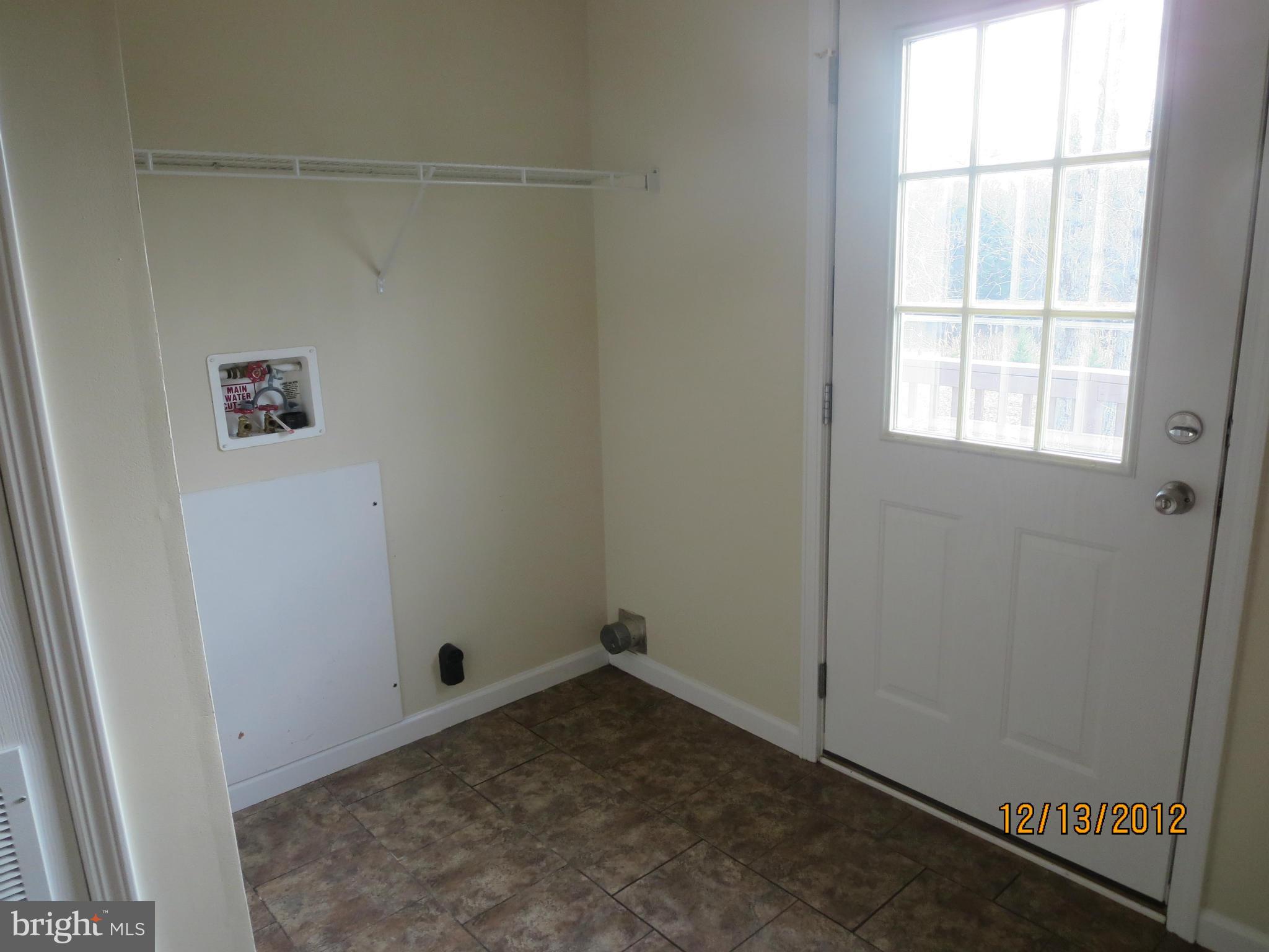 20182 Old Mill Road Culpeper, VA 22701 - Photo 8 of 26 Interior (General)
