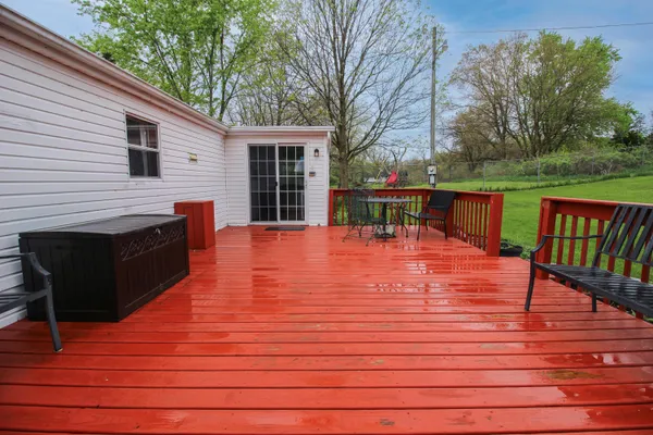 $207,000 | 11082 Elizabeth Drive, Three Rivers, MI 49093