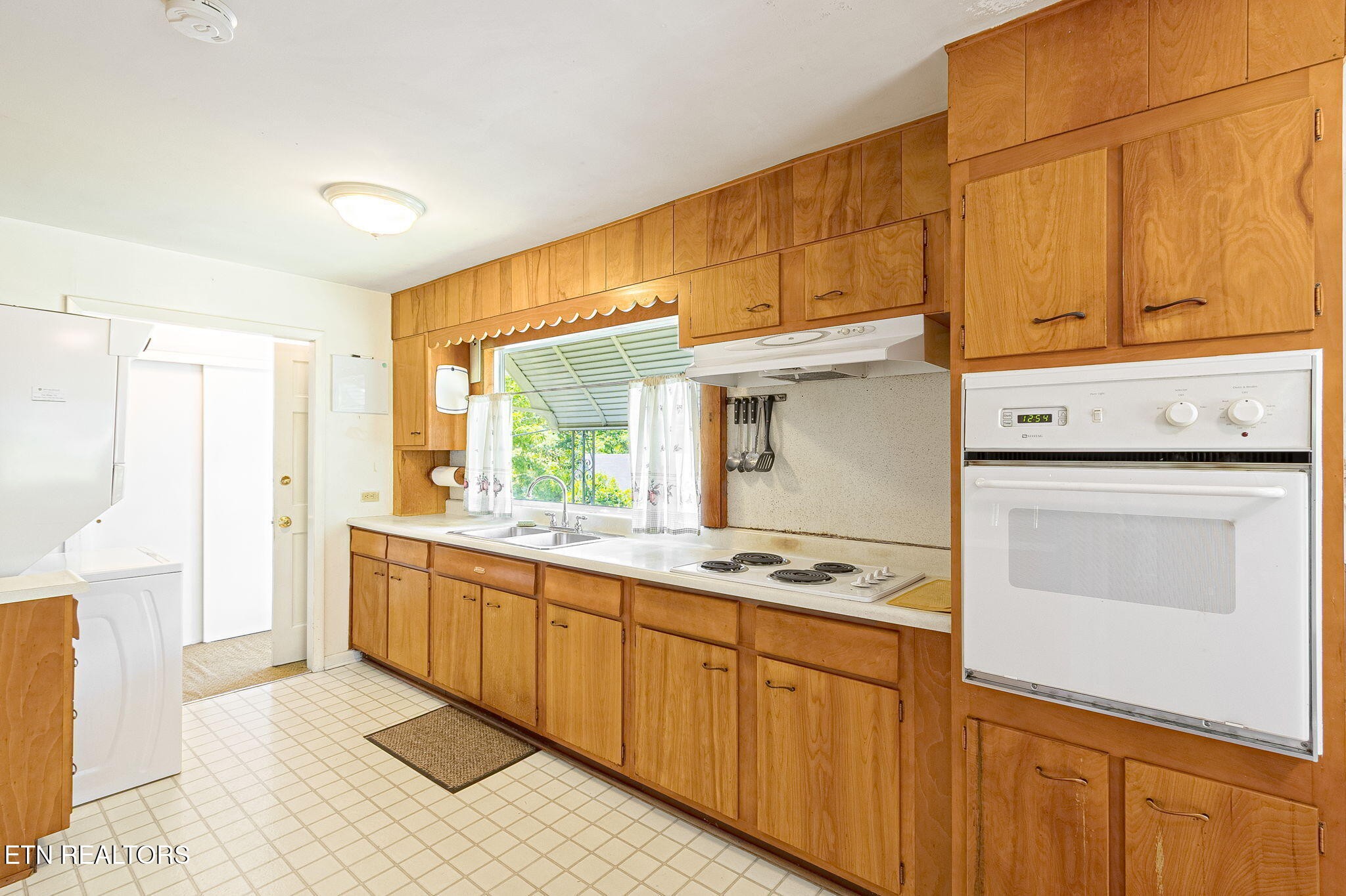 110 Disston Road Oak Ridge, TN 37830 - Photo 7 of 32 Gallery Image 7