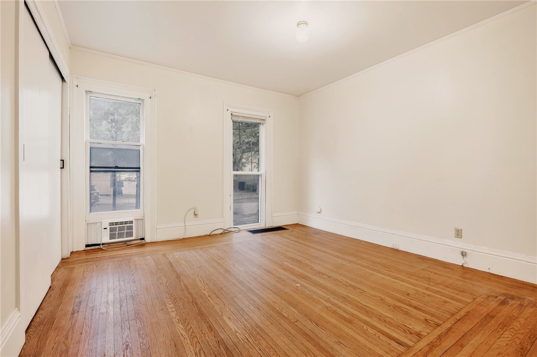 2 Upton Park Rochester, NY 14607 - Photo 7 of 32 Gallery Image 7
