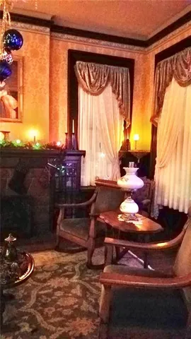 $260,000 | 402 South 12th Street, St. Joseph, MO 64501