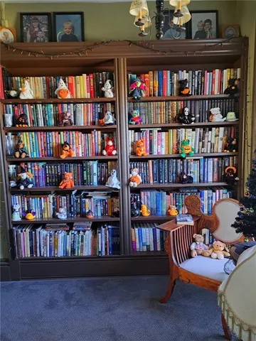 $260,000 | 402 South 12th Street, St. Joseph, MO 64501