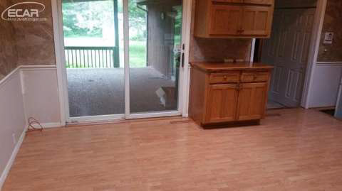 3256 Coldwater Road Mount Morris, MI 48458 - Photo 3 of 22 20442436-2.JPG