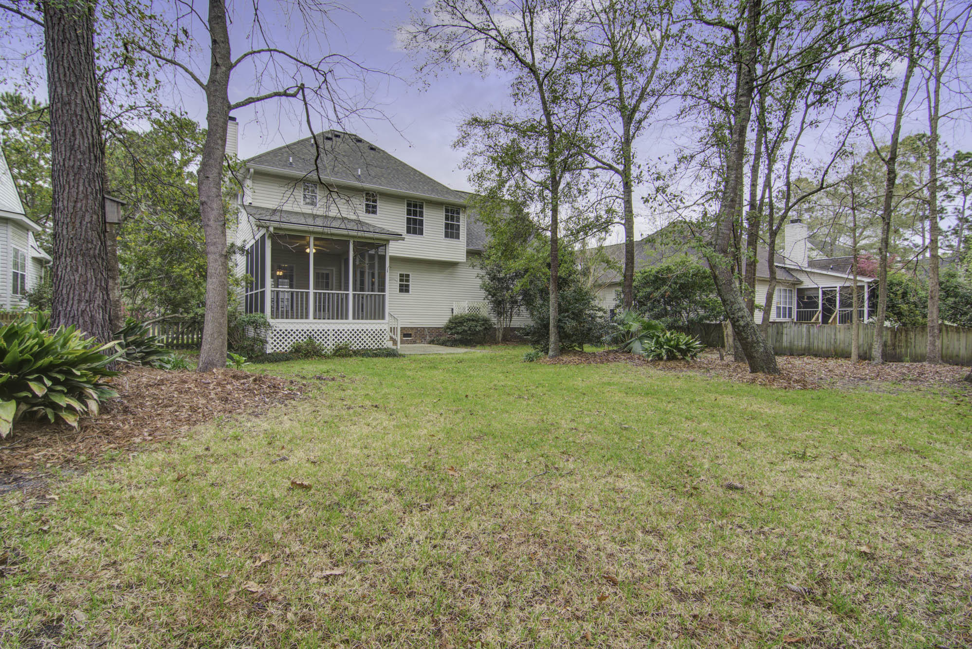Huge Fenced In Backyard