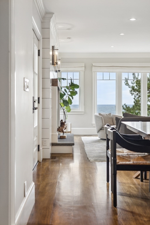 24 Greystone Road Marblehead, MA 01945 - Photo 19 of 42 a living room with furniture and a table