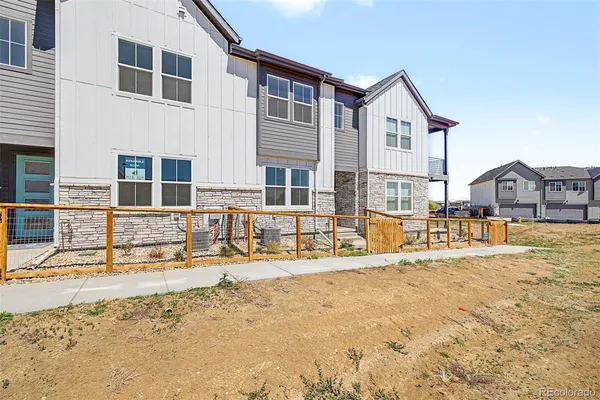 $499,900 | 2897 East 103rd Drive, Thornton, CO 80229