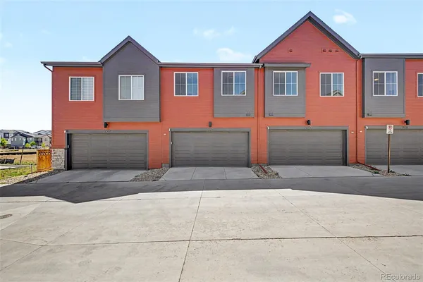 $499,900 | 2897 East 103rd Drive, Thornton, CO 80229