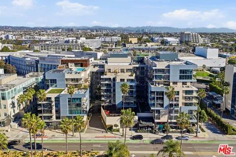 $12,500 | 1755 Ocean Avenue, Unit 702, Santa Monica, CA 90401