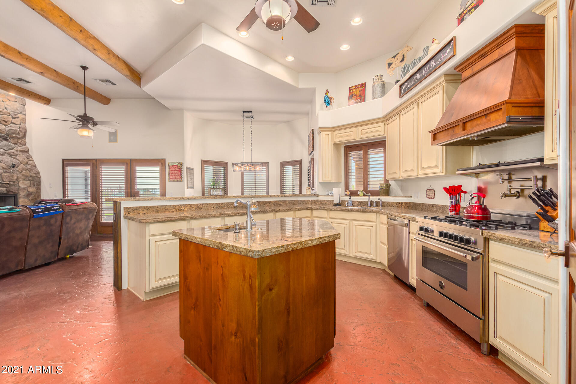 4150 North Cactus Road Apache Junction, AZ 85119 - Photo 3 of 44 13 - Cactus