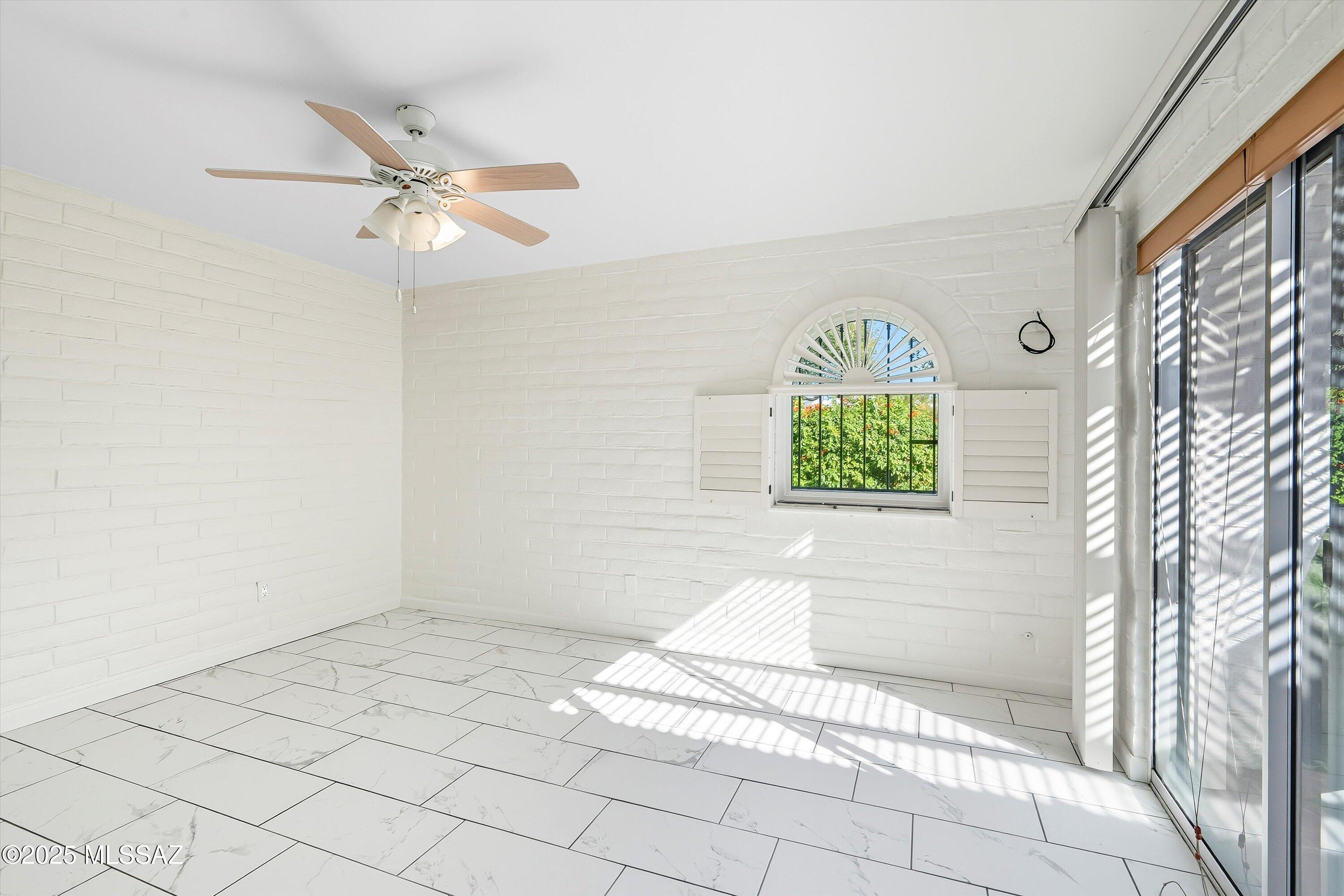 700 West Roller Coaster Road Tucson, AZ 85704 - Photo 35 of 50 Gallery Image 35