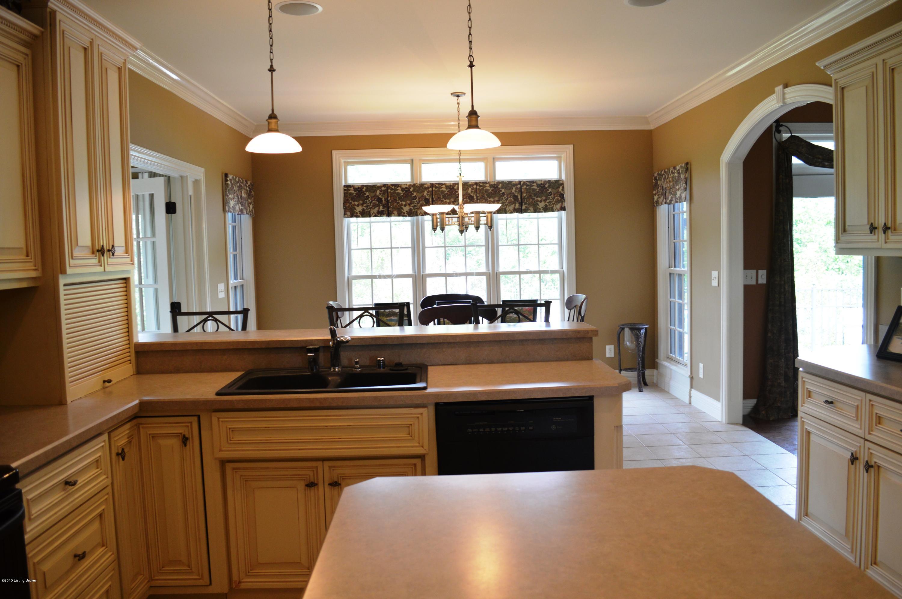 1823 Grand Ridge Road Louisville, KY 40214 - Photo 17 of 40 DSC_1028