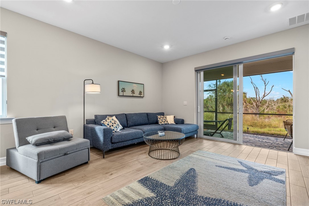 942 Enbrook Loop Naples, FL 34114 - Photo 4 of 31 Gallery Image 4