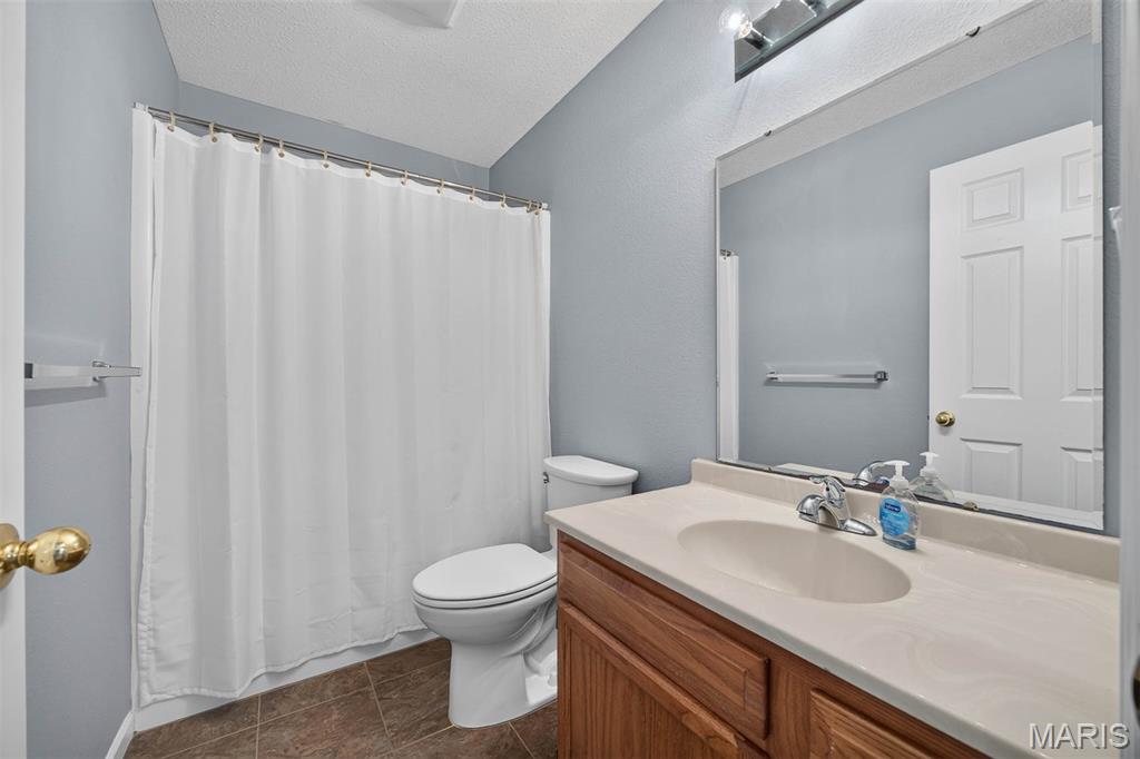 2917 Periwinkle Court Highland, IL 62249 - Photo 20 of 47