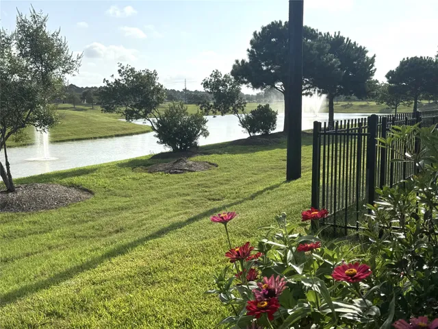 $2,400 | 3803 Ryans Rock Court, Katy, TX 77494