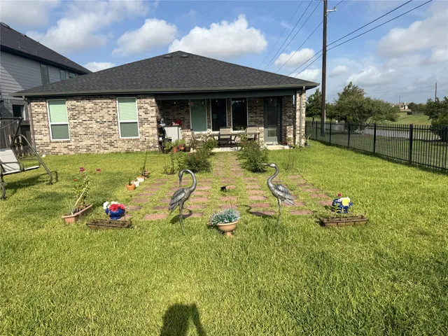 $2,400 | 3803 Ryans Rock Court, Katy, TX 77494