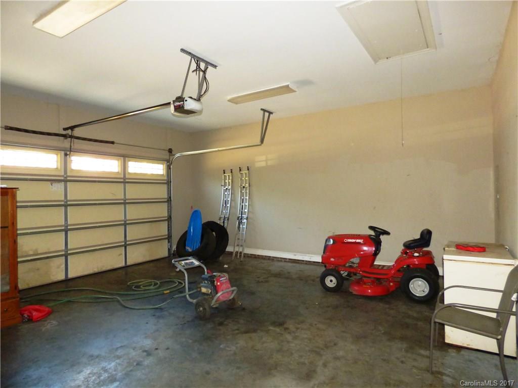233 Low Bridge Road Iron Station, NC 28080 - Photo 17 of 20 Gallery Image 17
