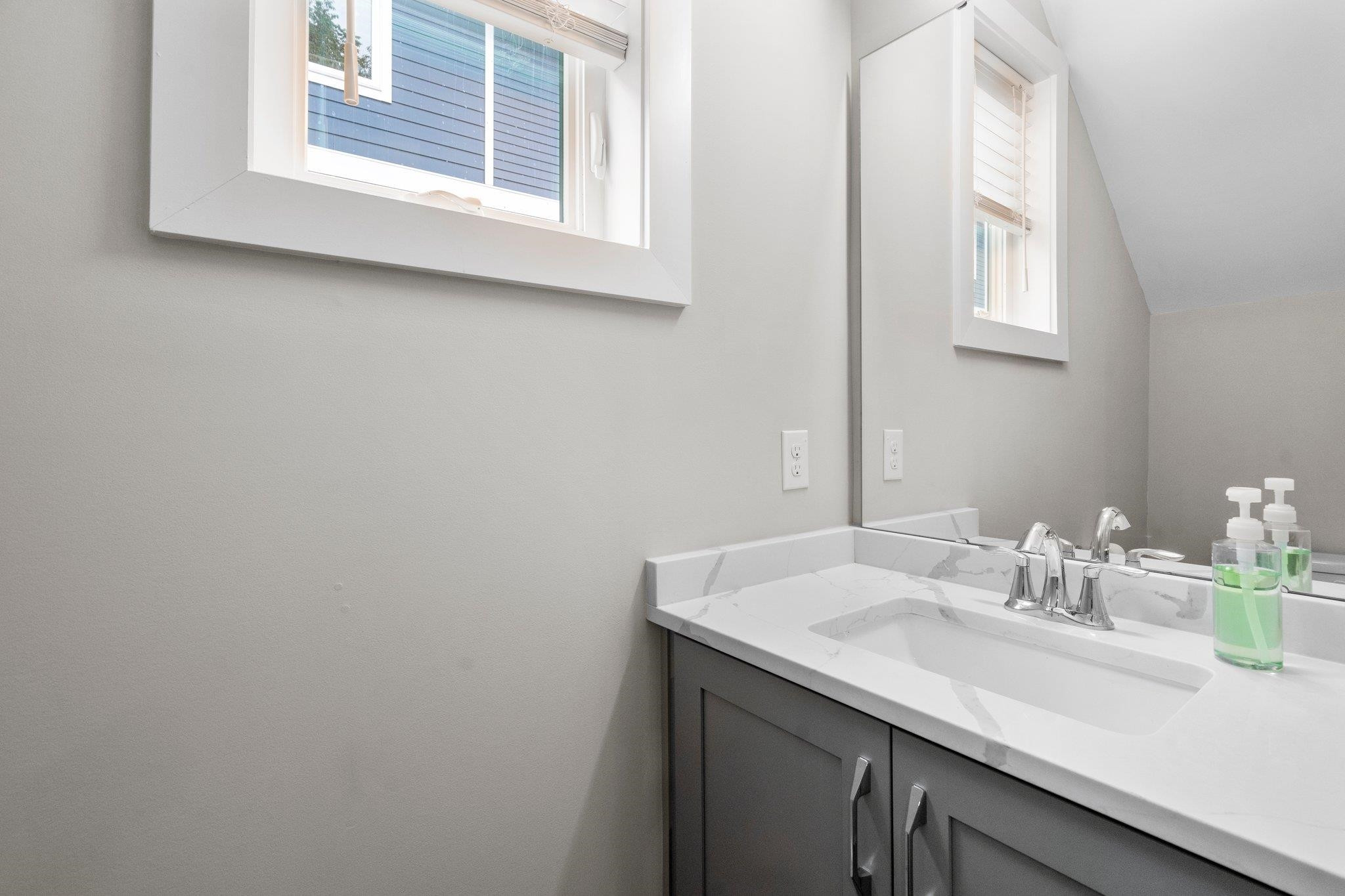 519 Heather Drive Raleigh, NC 27606 - Photo 14 of 51 Photo 14