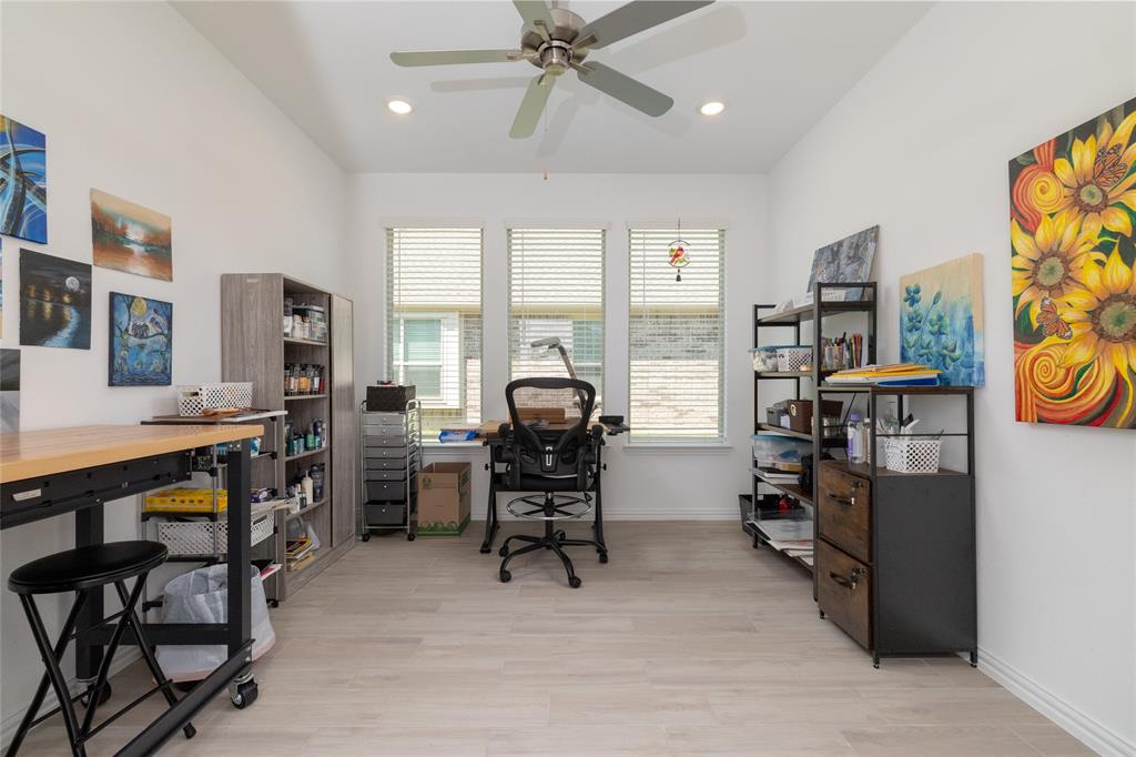 14708 Marrowglen Road Fort Worth, TX 76052 - Photo 17 of 34