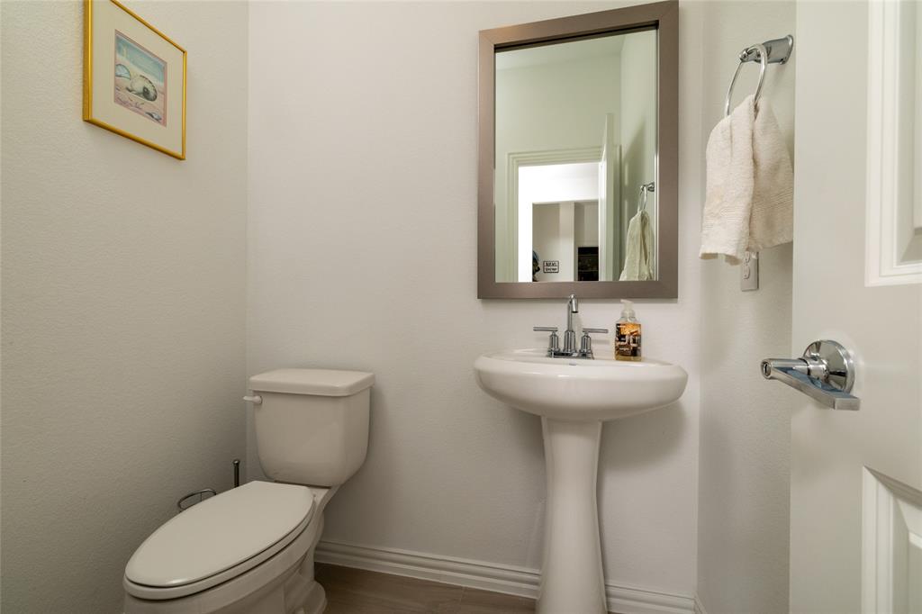 14708 Marrowglen Road Fort Worth, TX 76052 - Photo 20 of 34