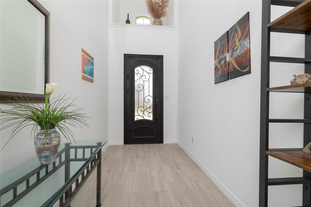 14708 Marrowglen Road Fort Worth, TX 76052 - Photo 3 of 34