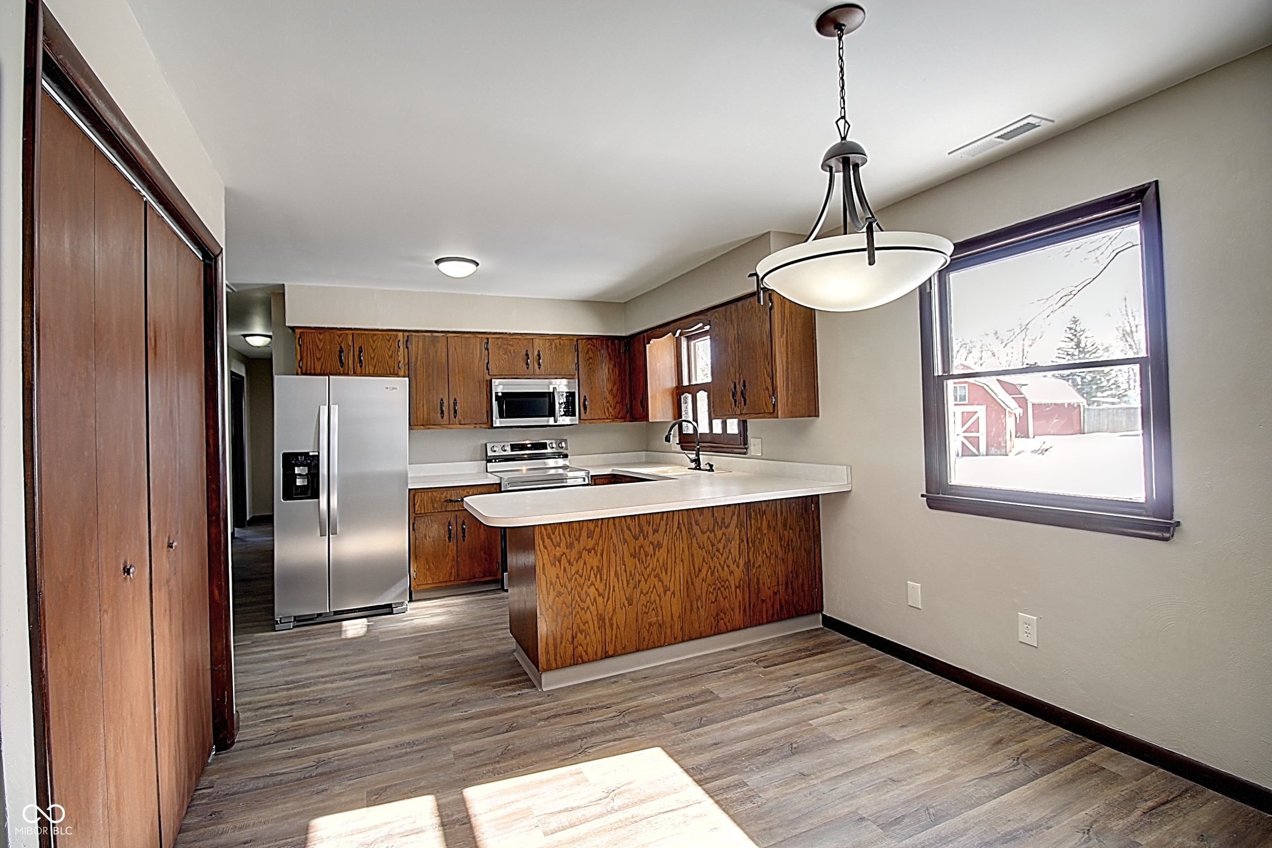 5405 Emerson Way Anderson, IN 46017 - Photo 4 of 22