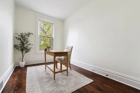 $650,000 | 526 10th Street, Oakmont, PA 15139