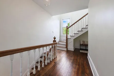 $650,000 | 526 10th Street, Oakmont, PA 15139