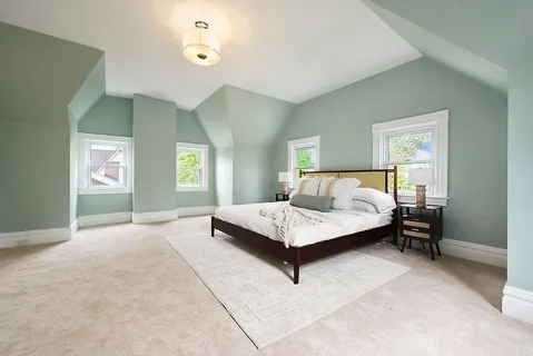 $650,000 | 526 10th Street, Oakmont, PA 15139