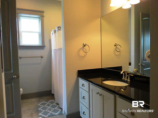 1017 Snapdragon Lane Foley, AL 36535 - Photo 28 of 44 Guest bath