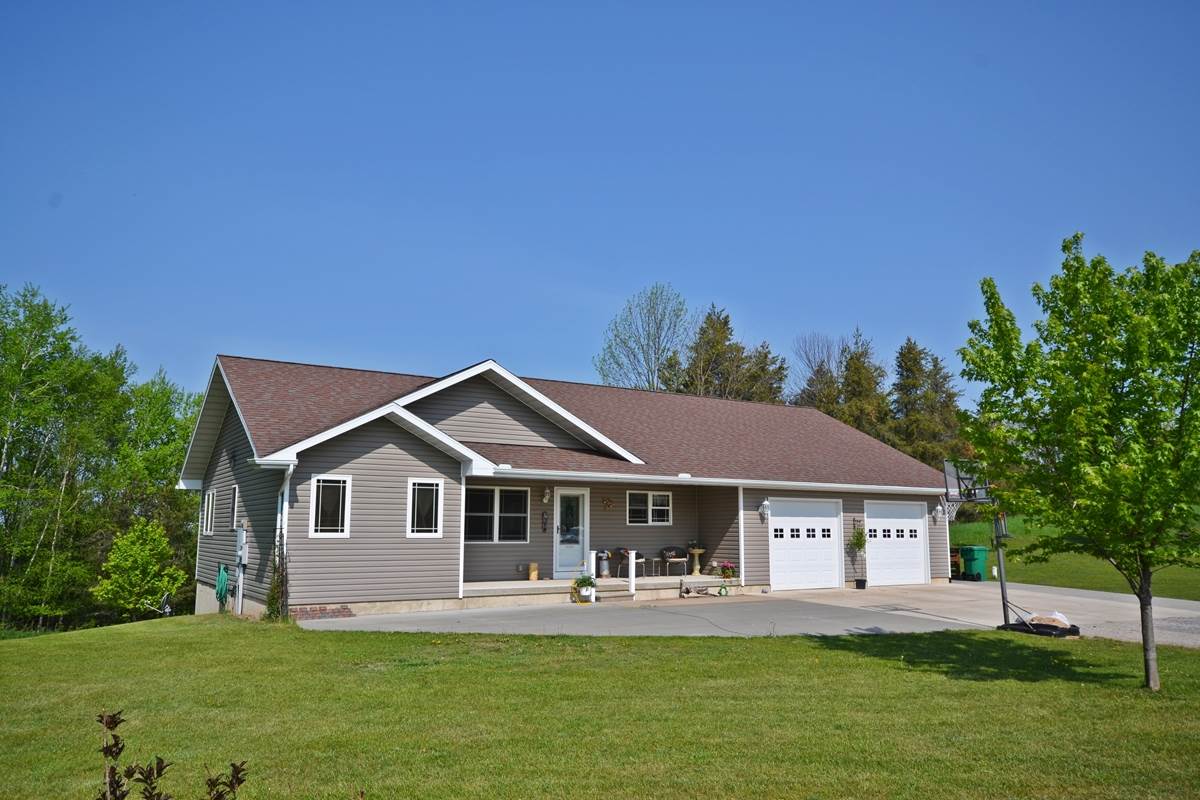 19876 Leroy Road Leroy, MI 49655 - Photo 41 of 65 1817022-40.JPG