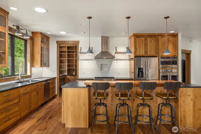 $2,698,000 | 9721 Northeast Charisma Circle, Bainbridge Island, WA 98110