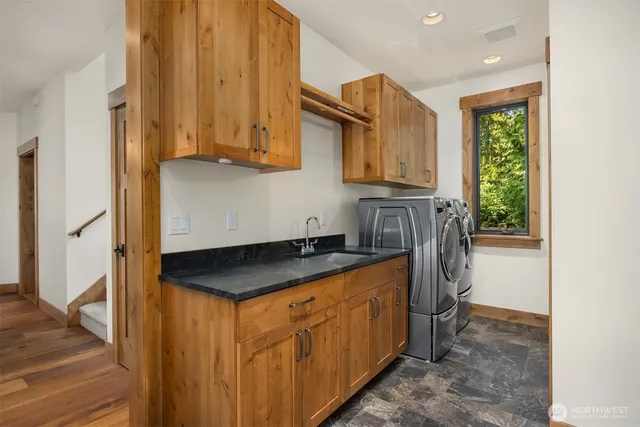 $2,698,000 | 9721 Northeast Charisma Circle, Bainbridge Island, WA 98110