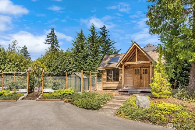 $2,698,000 | 9721 Northeast Charisma Circle, Bainbridge Island, WA 98110