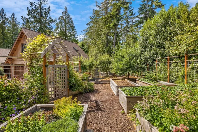 $2,698,000 | 9721 Northeast Charisma Circle, Bainbridge Island, WA 98110