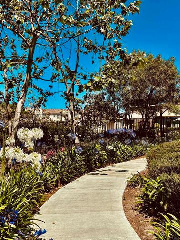 $833,000 | 3391 Campo Azul Court, Carlsbad, CA 92010