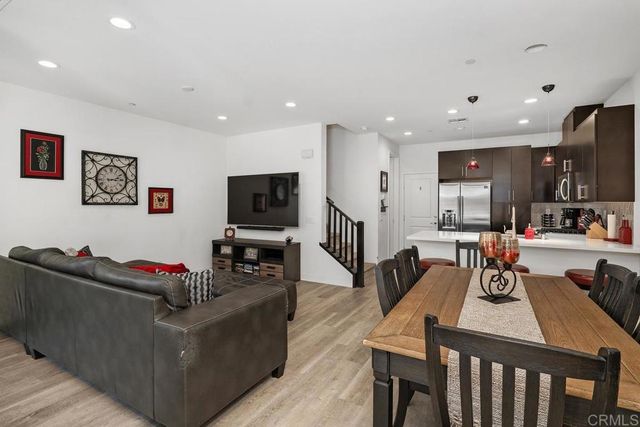 $833,000 | 3391 Campo Azul Court, Carlsbad, CA 92010